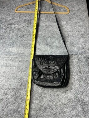 GINO Black genuine, leather Crossbody Bag